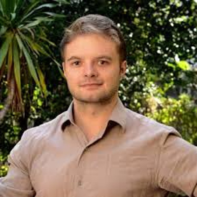 assets/img/speakers/Sylvain Dorey